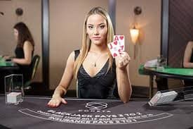 Interface pasar togel dumaitoto dengan pilihan kota dan hasil undian